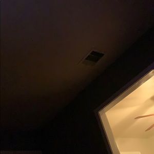 Meet your Posher, Logan